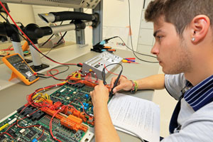 Ausbildung Elektroniker